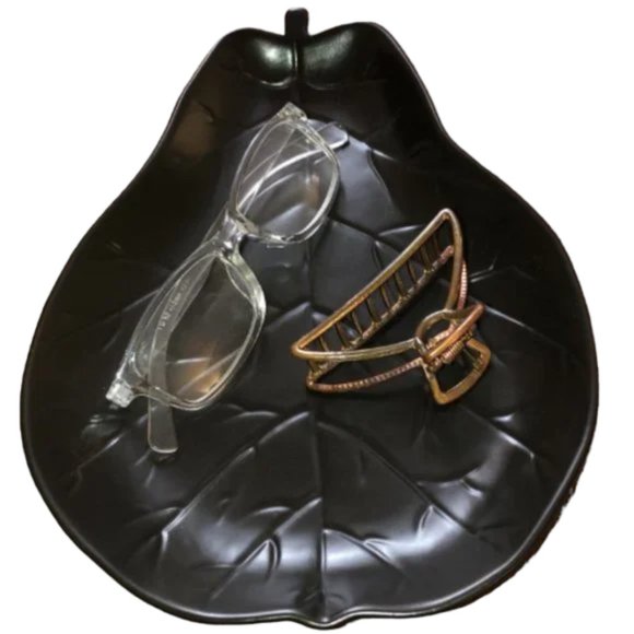 Pear Trinket Dish Catch-All Tray Plate Platter Serveware Ceramic 10"x7" Brown - Picture 2 of 4